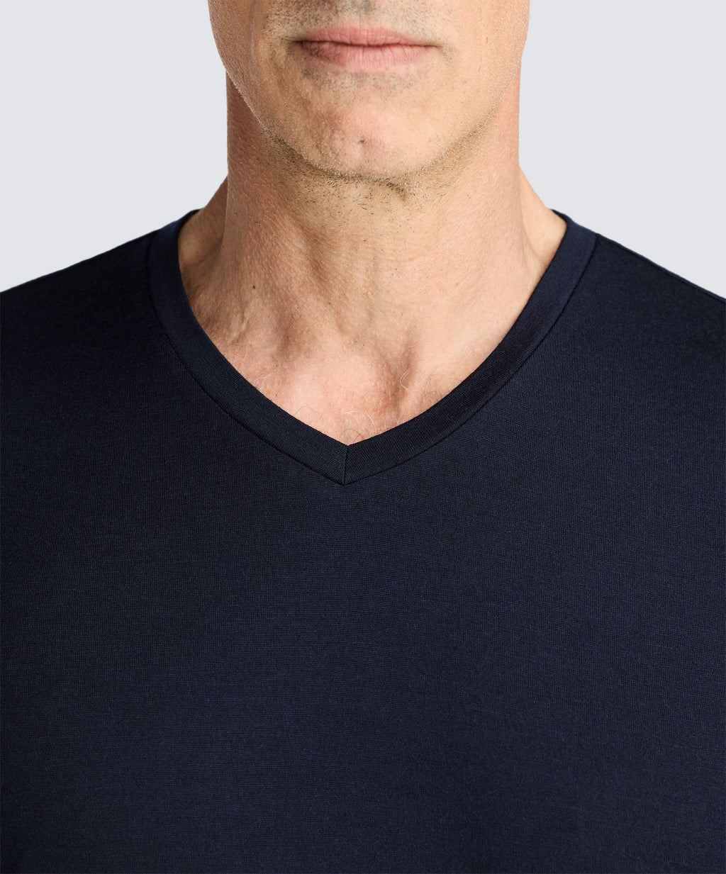 Men's Tall Merino V-Neck T-Shirt