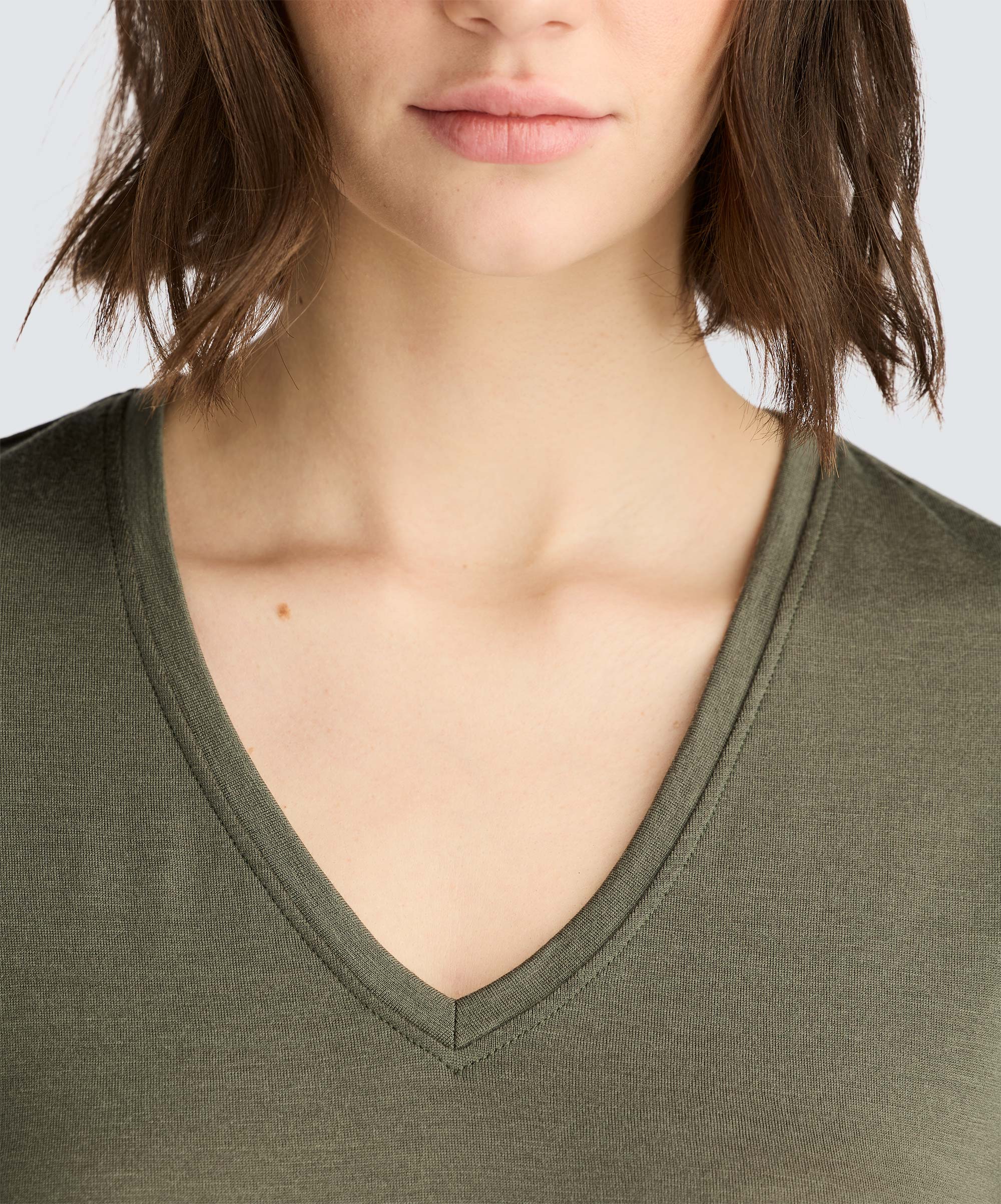 Women's Merino V-Neck T-Shirt