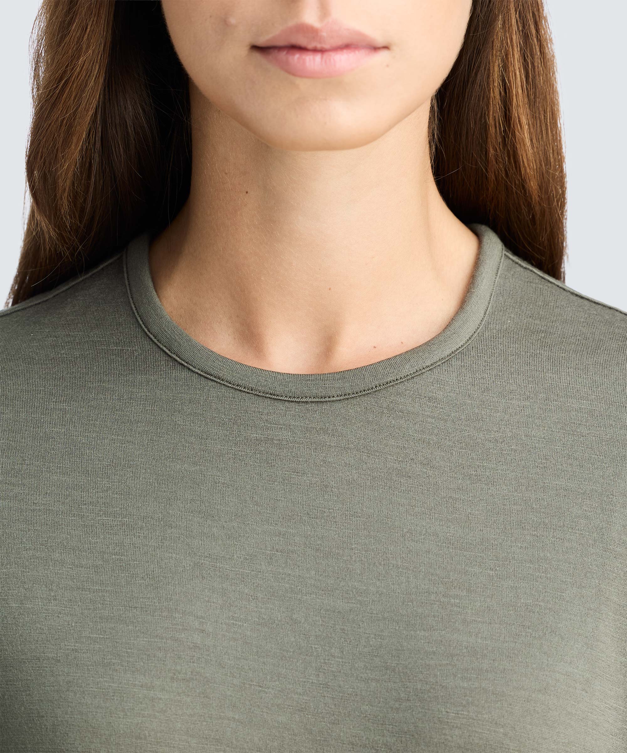 Women's Relaxed Long Sleeve Merino Crew